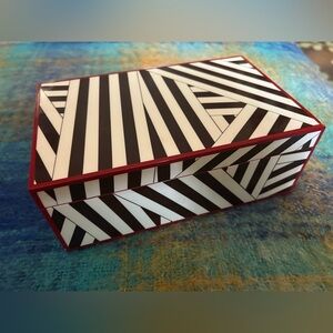 Henri Bendel Brown White Striped Jewelry Box